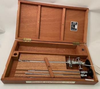 Cystoscope, Operating